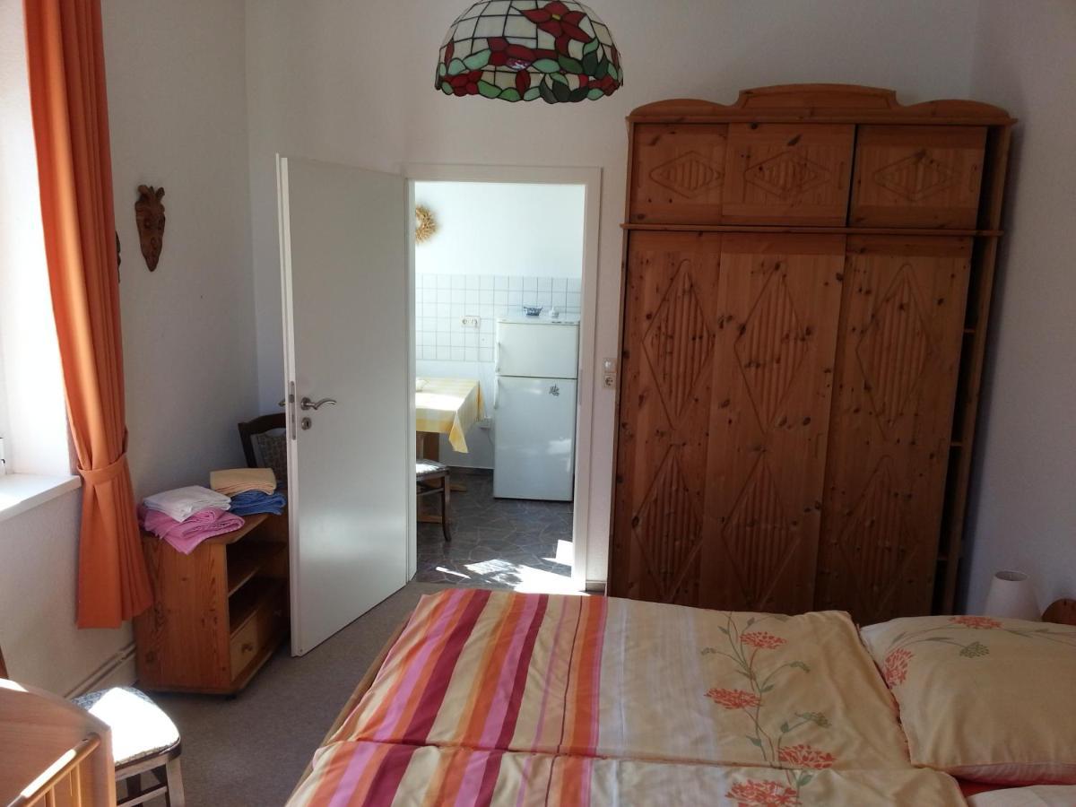 Grosse Wohnung Nossentiner Huette Eksteriør bilde